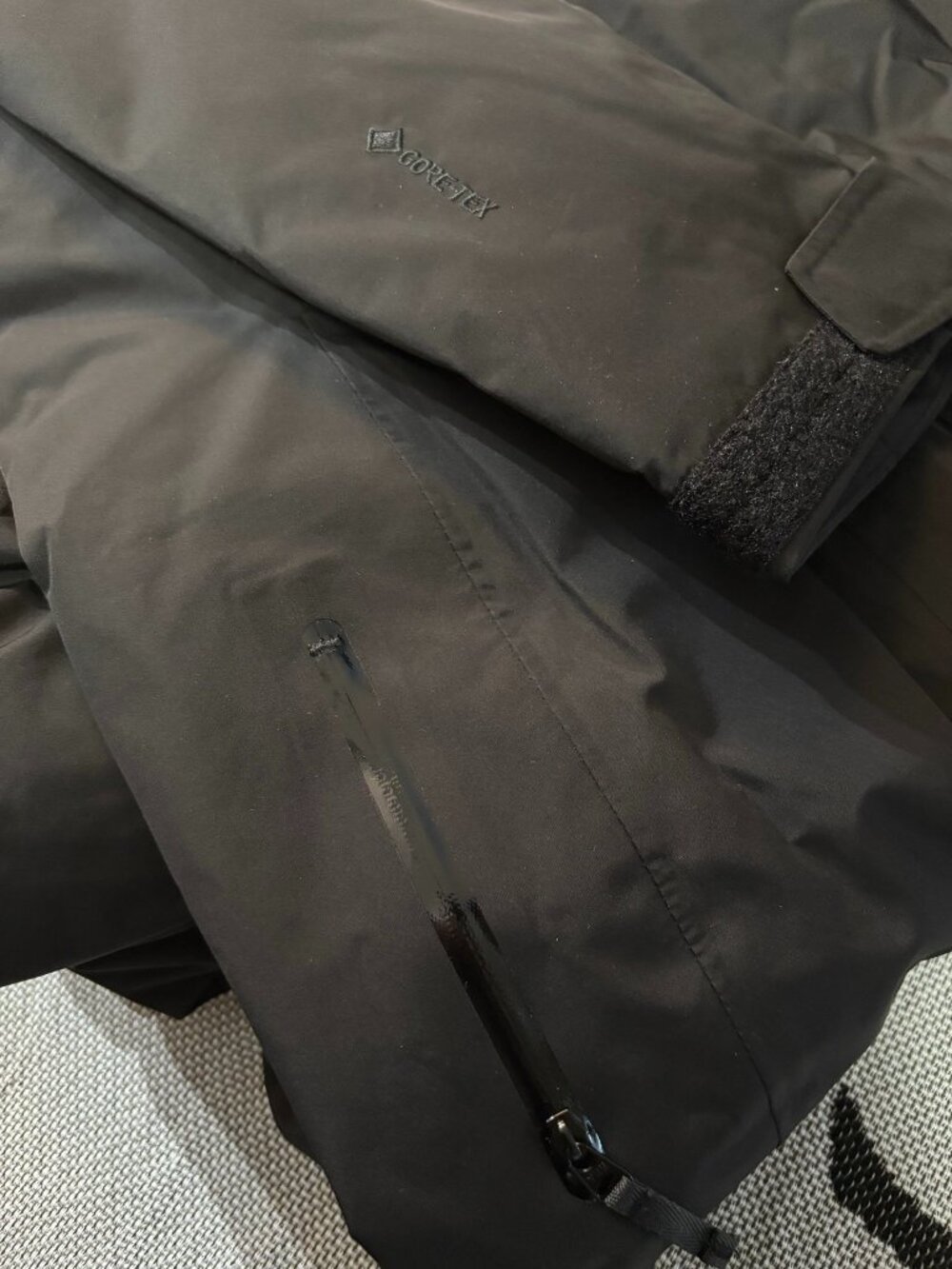 Arc'teryx Men's Down Jacket — Size XL - Picture 2 of 5